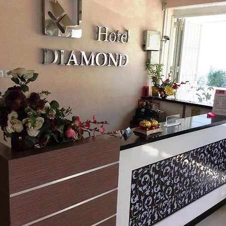 Hotel Diamond Makassar Luaran gambar