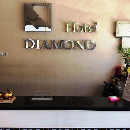 Hotel Diamond Makassar Luaran gambar
