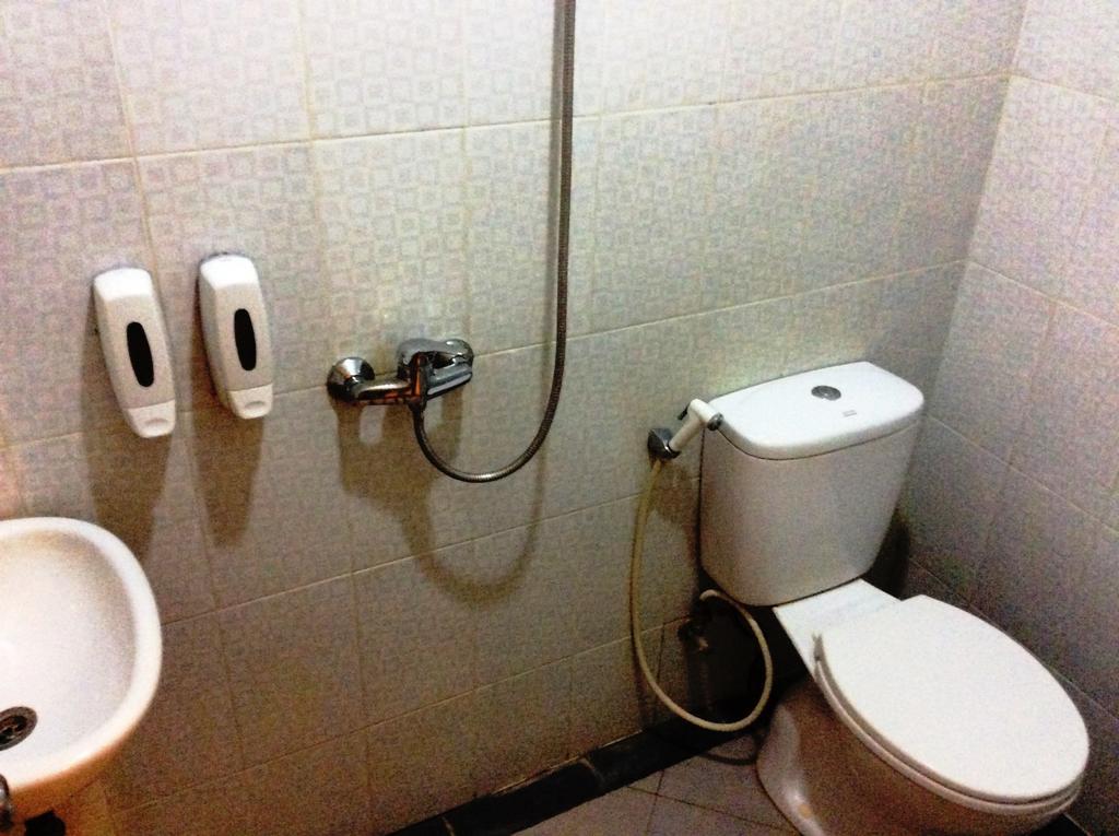 Hotel Diamond Makassar Bilik gambar