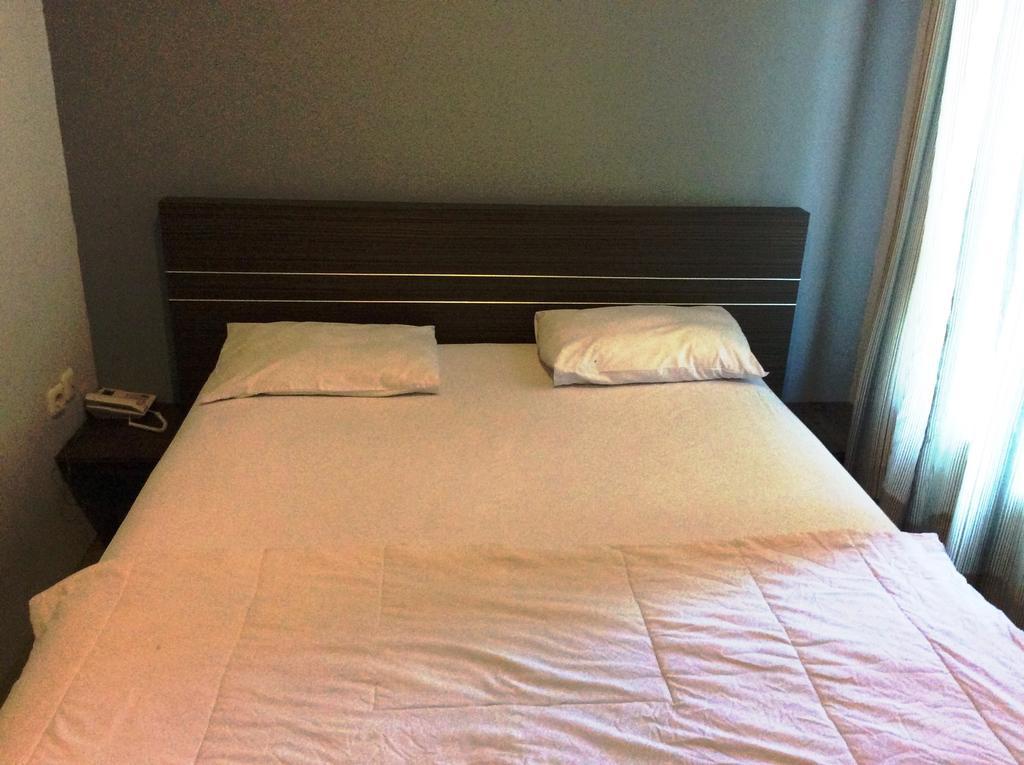 Hotel Diamond Makassar Bilik gambar