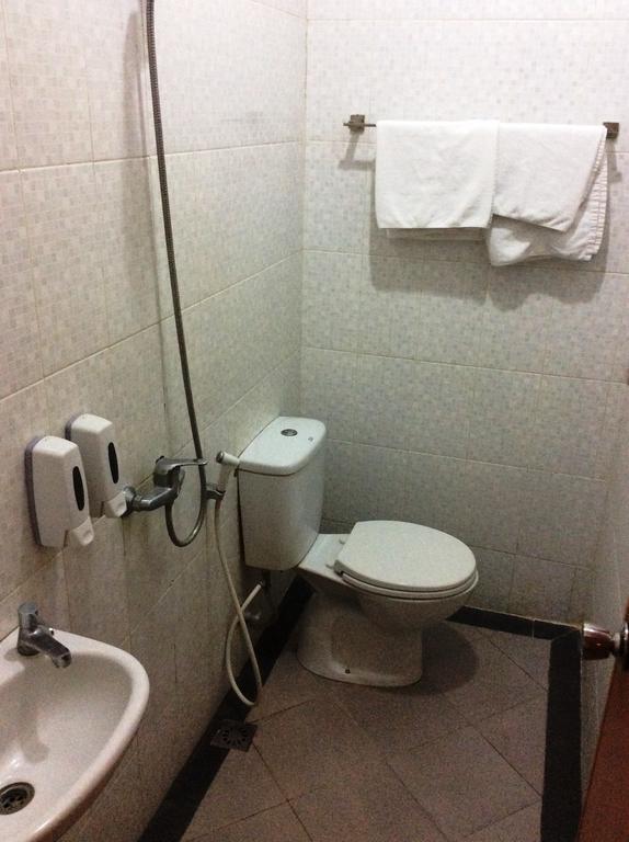 Hotel Diamond Makassar Bilik gambar